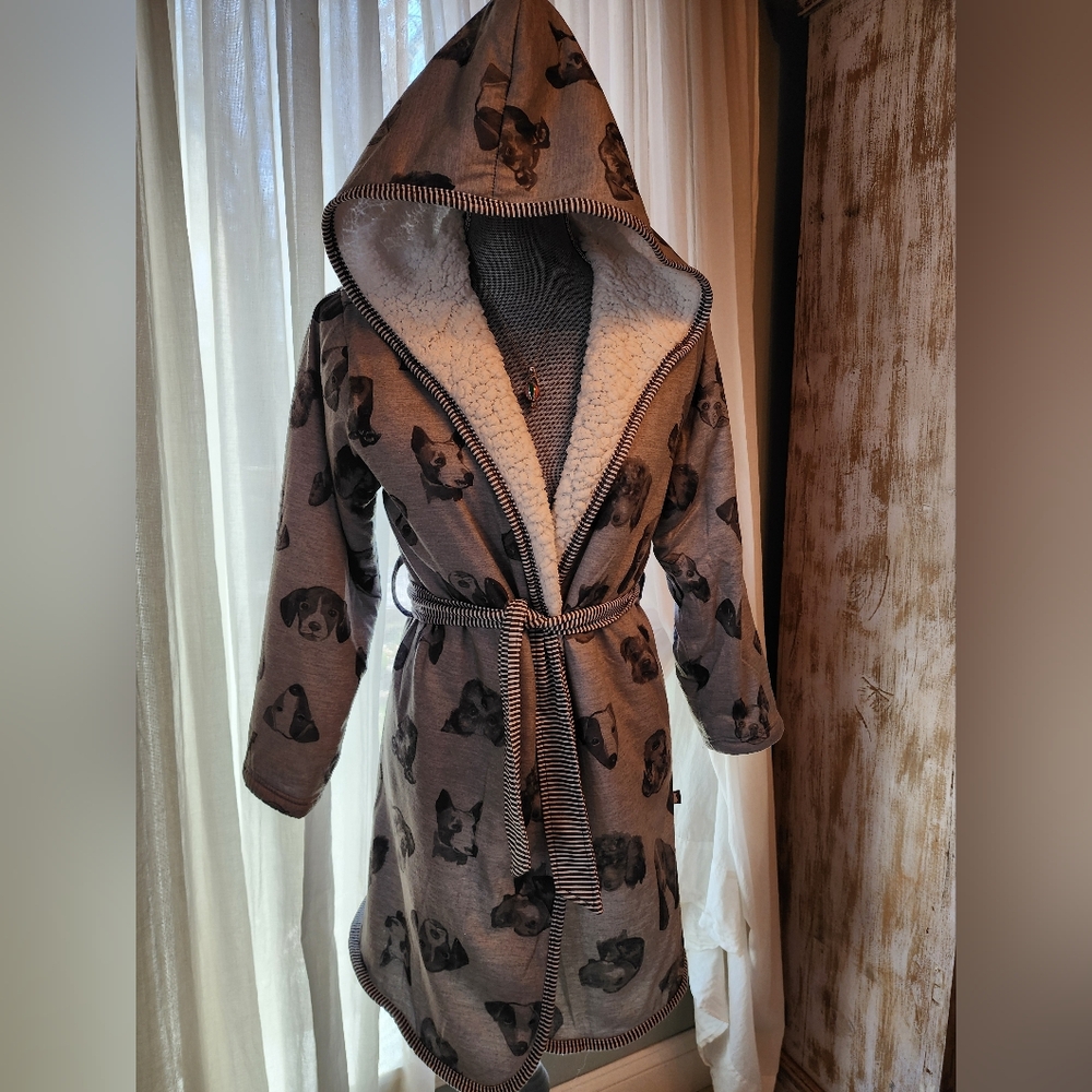 Gray and White Sherpa-Lined Robe with Dog Print